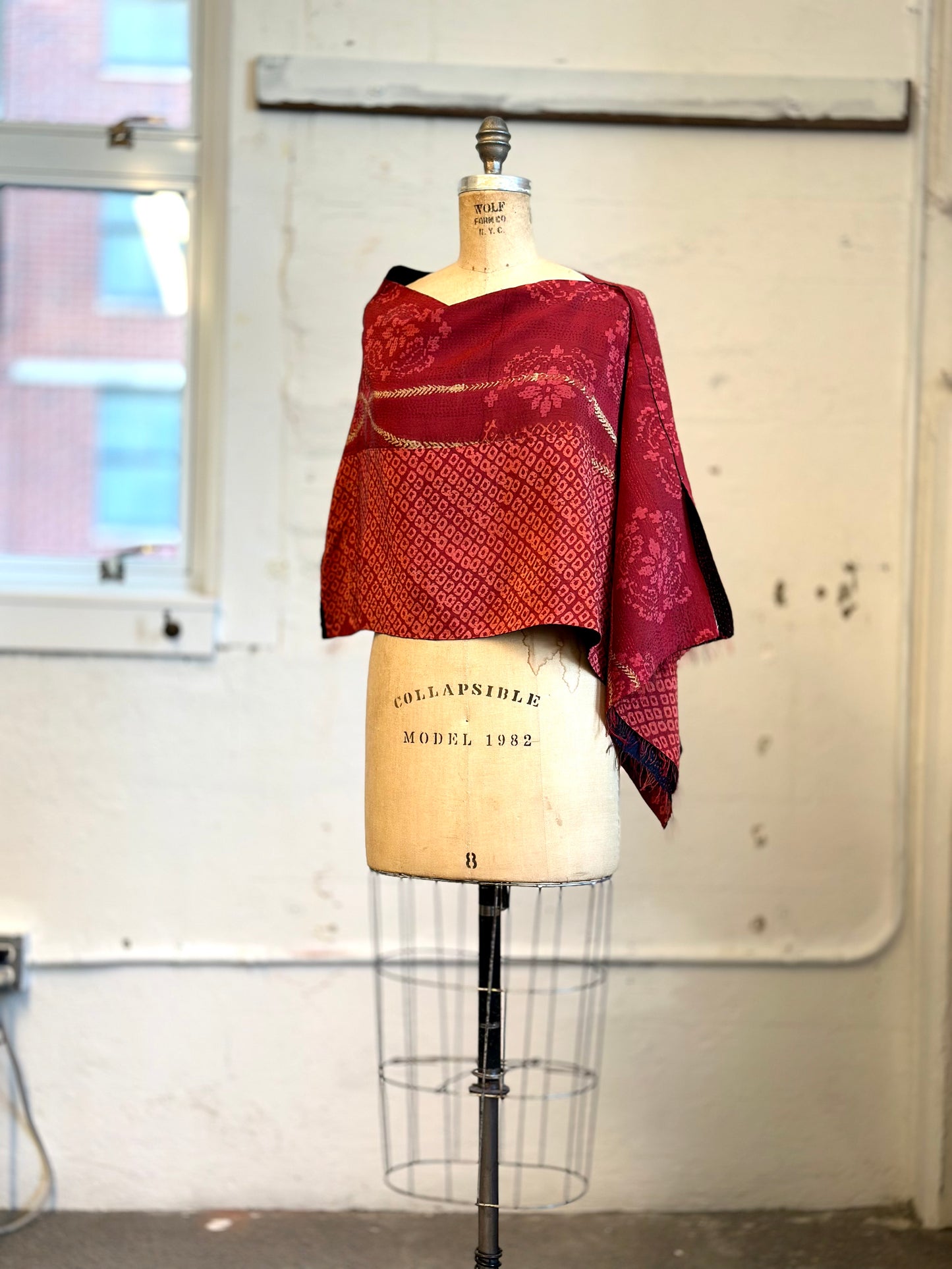 KIMONO PRINT KANTHA CAPE - kp2806-red -