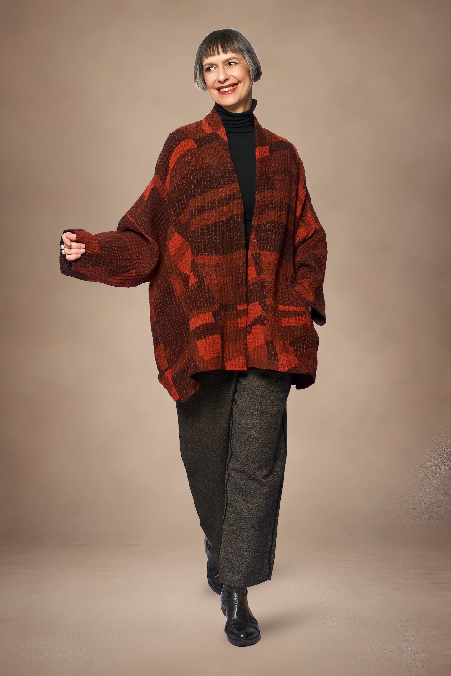 ABSTRACT WAFFLE KANTHA KIMONO WRAP SHORT - bw3358-org -