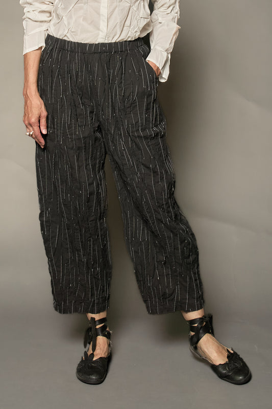 CAMBRIC COTTON RANDOM TUCK BARREL PANTS - ra1641-wbk -