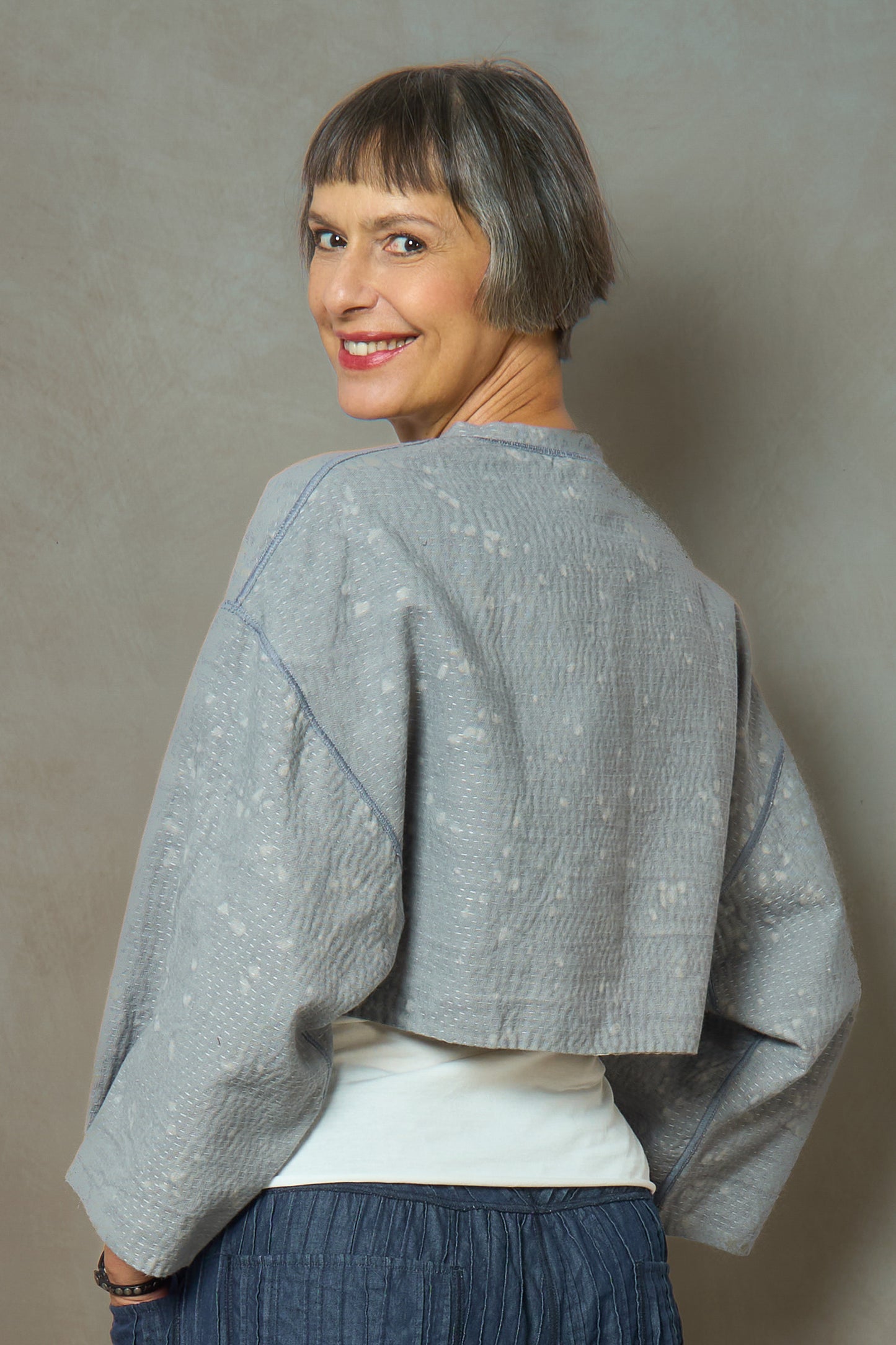 DUCK SUN DYE WITH PATCH KANTHA SLEEVE JACKET - us2090-gry -