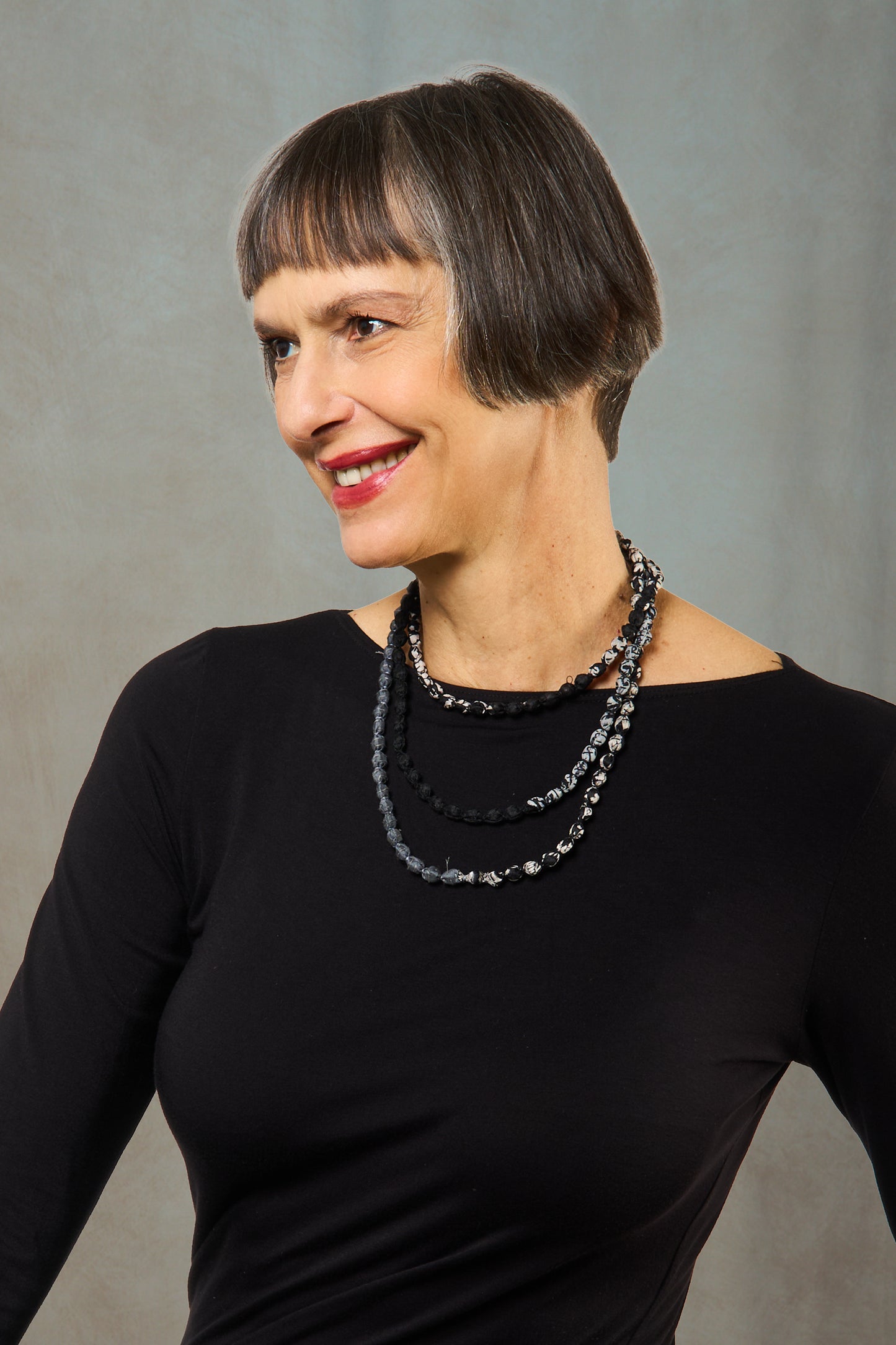 VINTAGE SILK KANTHA MULTIPURPOSE NECKLACE - sv2729-blk -