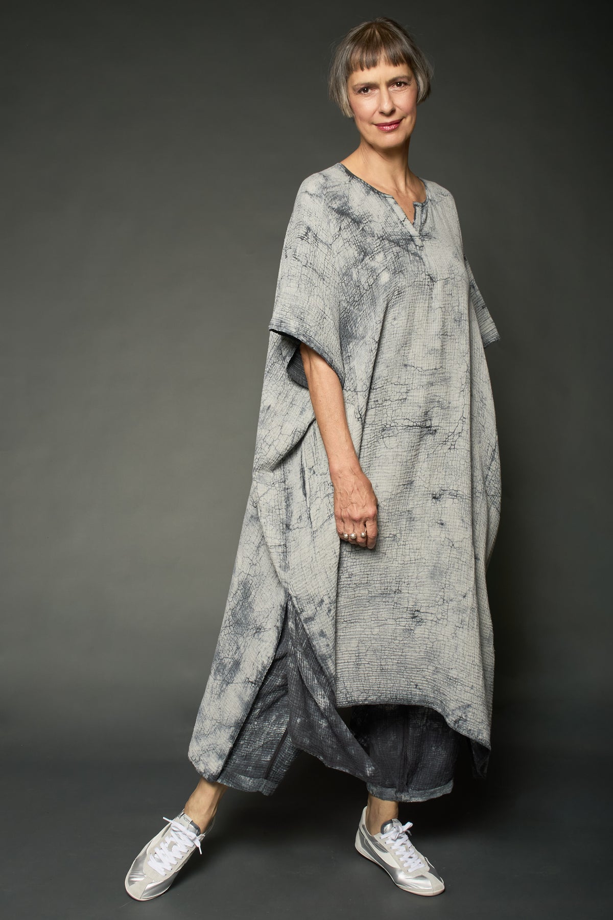 MUD DYE RIPPLE KANTHA KAFTAN DRESS - yp2468-gry -