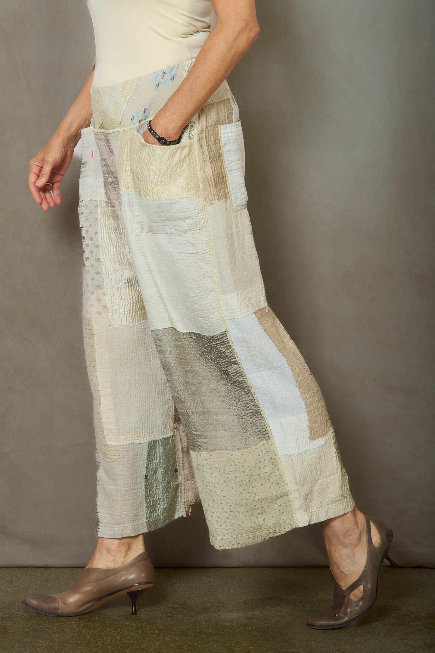 MOSAIC FRAY PATCH KANTHA MID RISE WIDE LEG PANTS - zb2665-ivy -