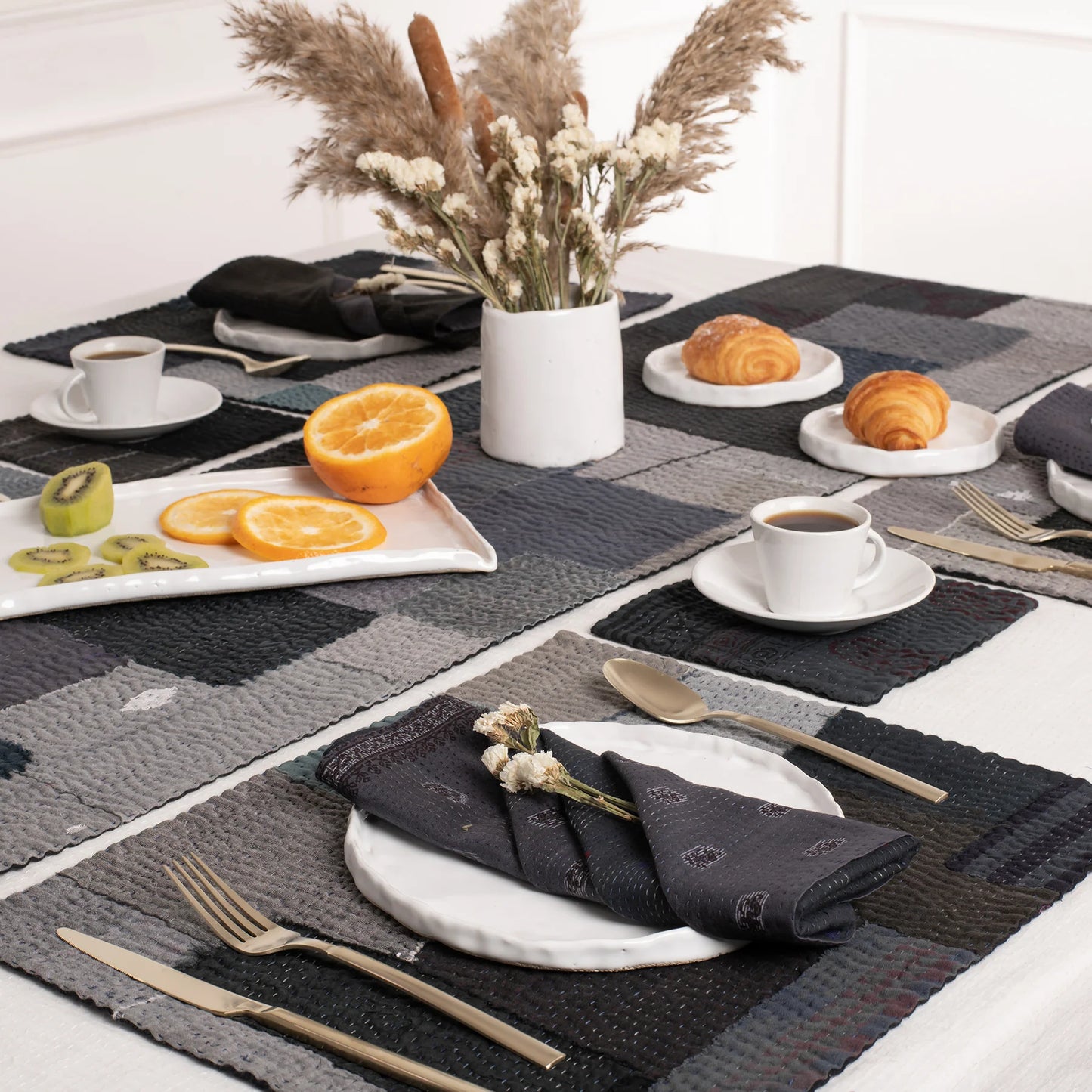 Landscape Fray Handmade vintage Kantha Placemat - Black (Set of 2)