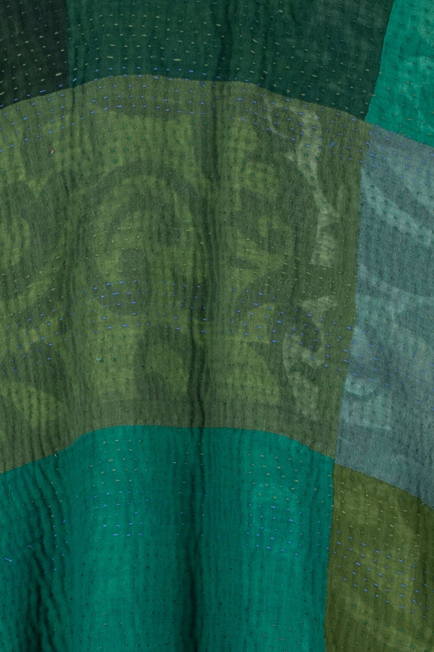 OMBRE PATCHED KANTHA V-NECK BOXY VEST - op4224-grn -