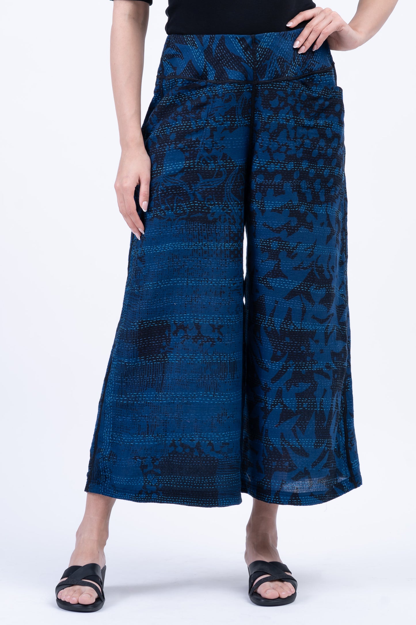 MONOTONE TWILIGHT PRINT KANTHA MID RISE WIDE LEG PANTS - tp2665-nvy -