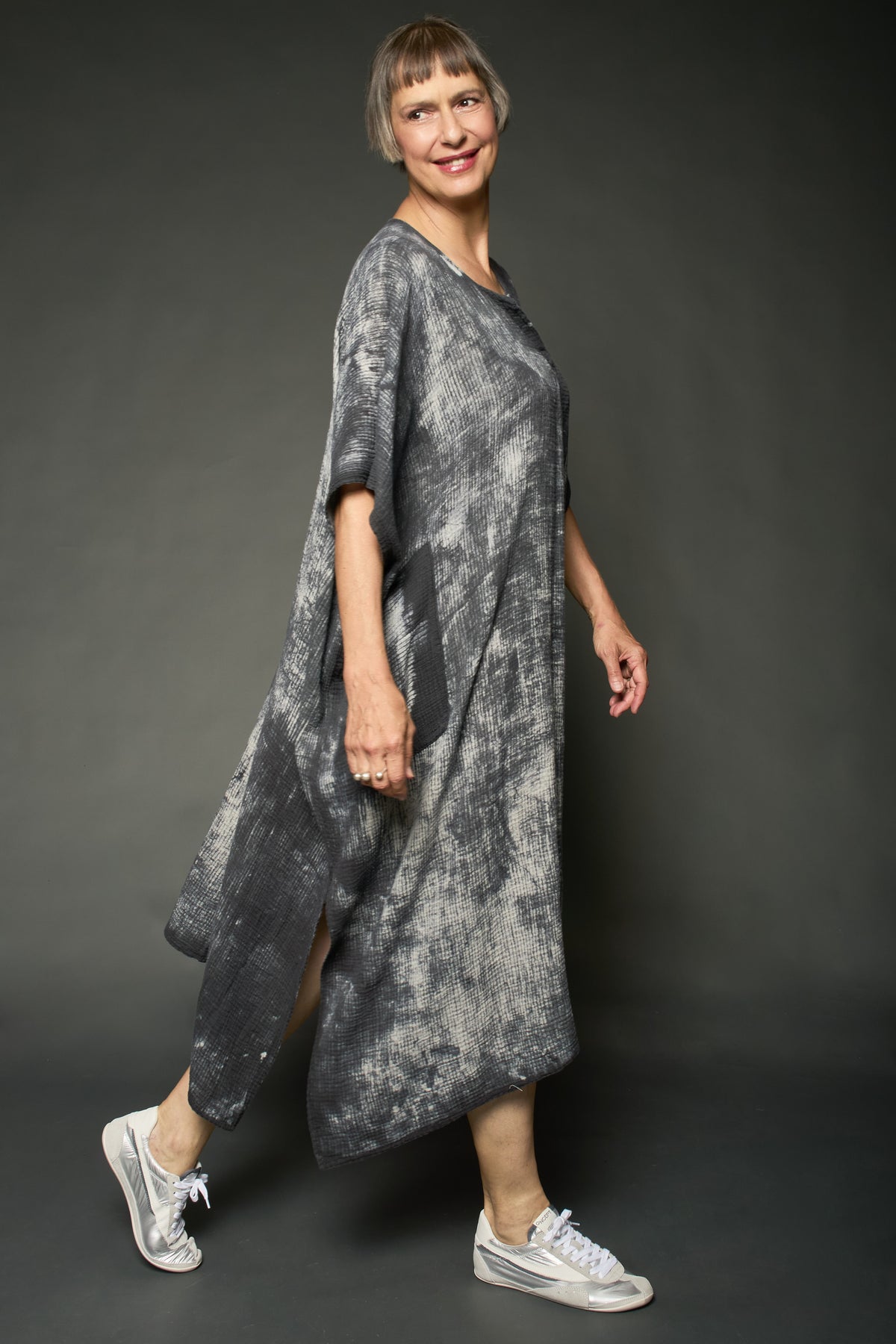 MUD DYE RIPPLE KANTHA KAFTAN DRESS - yp2468-gry -