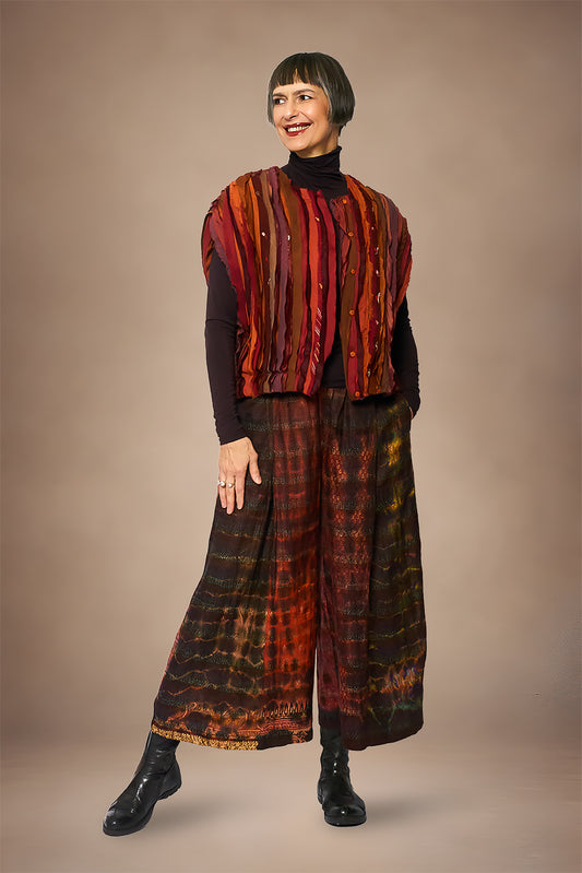 WAVY STRIPE KANTHA WIDE SHOULDER VEST - wv2245-org -