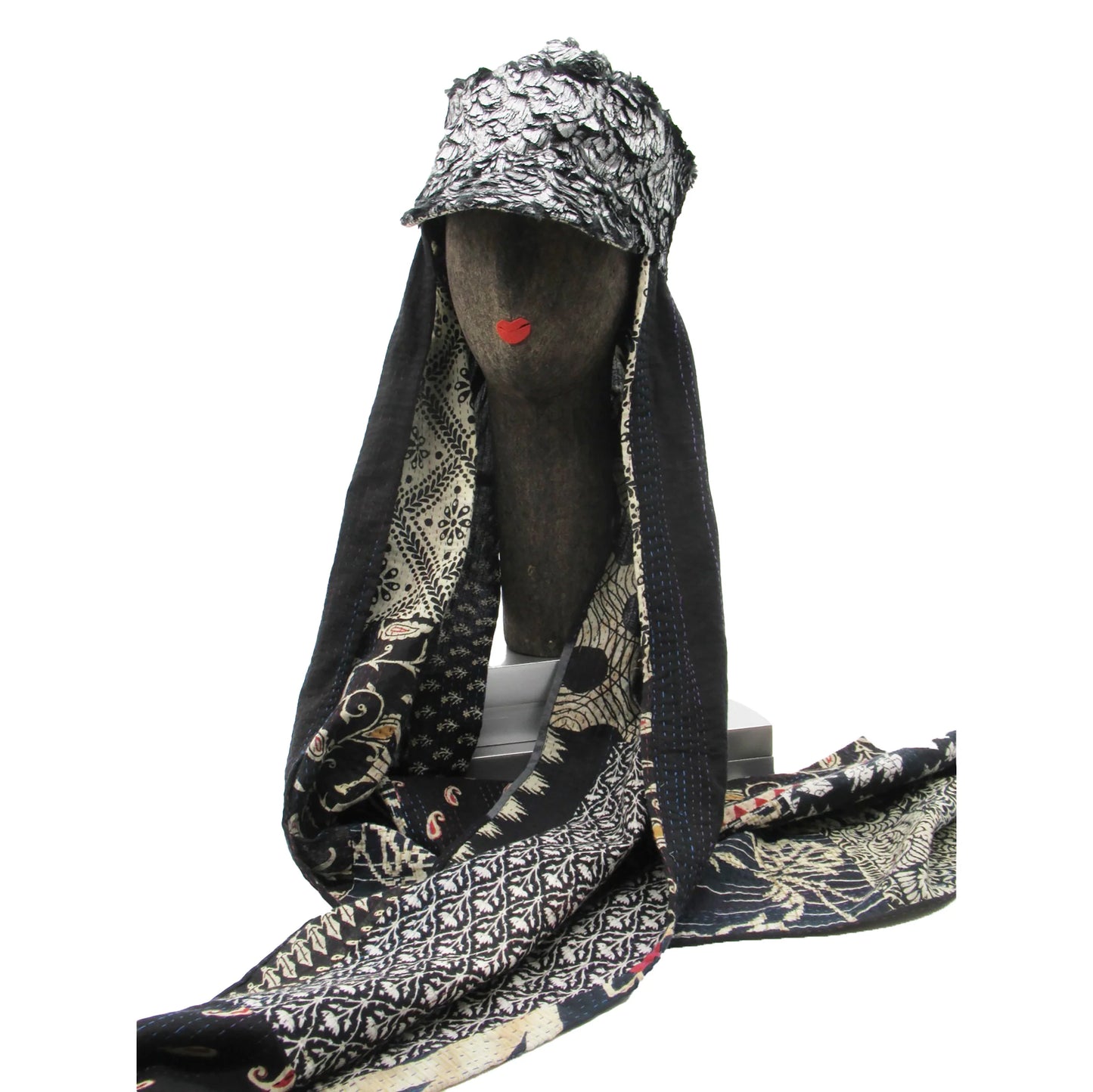 KANTHA CASK STOLE HAT BY KYOKO MURAYAMA - kym-22-008 -