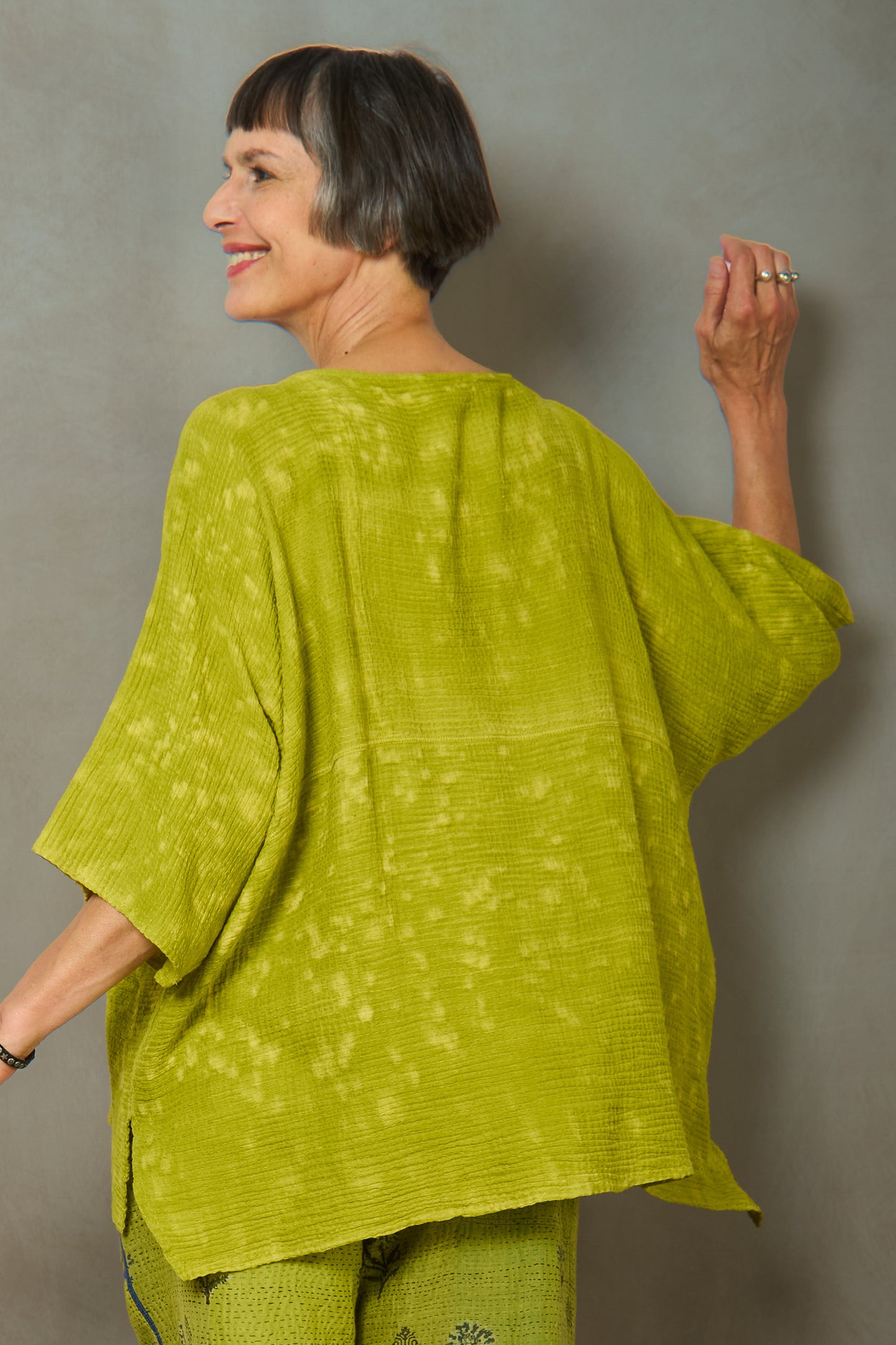 SAND SUN DYE RIPPLE KANTHAL BOAT NECK DOLMAN TOP - rs2t100-lim -