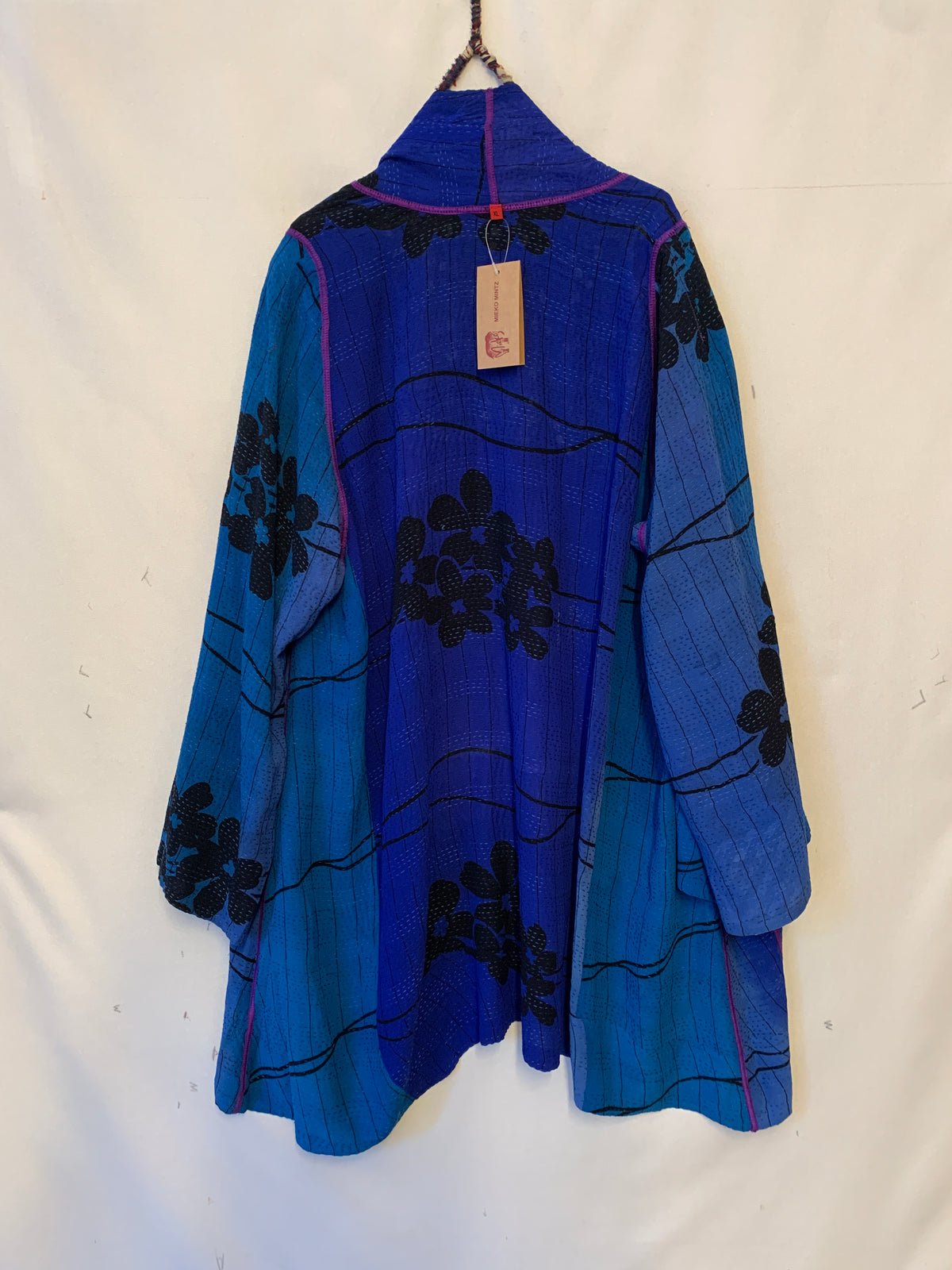 GEORGETTE VINTAGE SILK PATCH KANTHA A-LINE JKT - gs2003-cnvy002w -