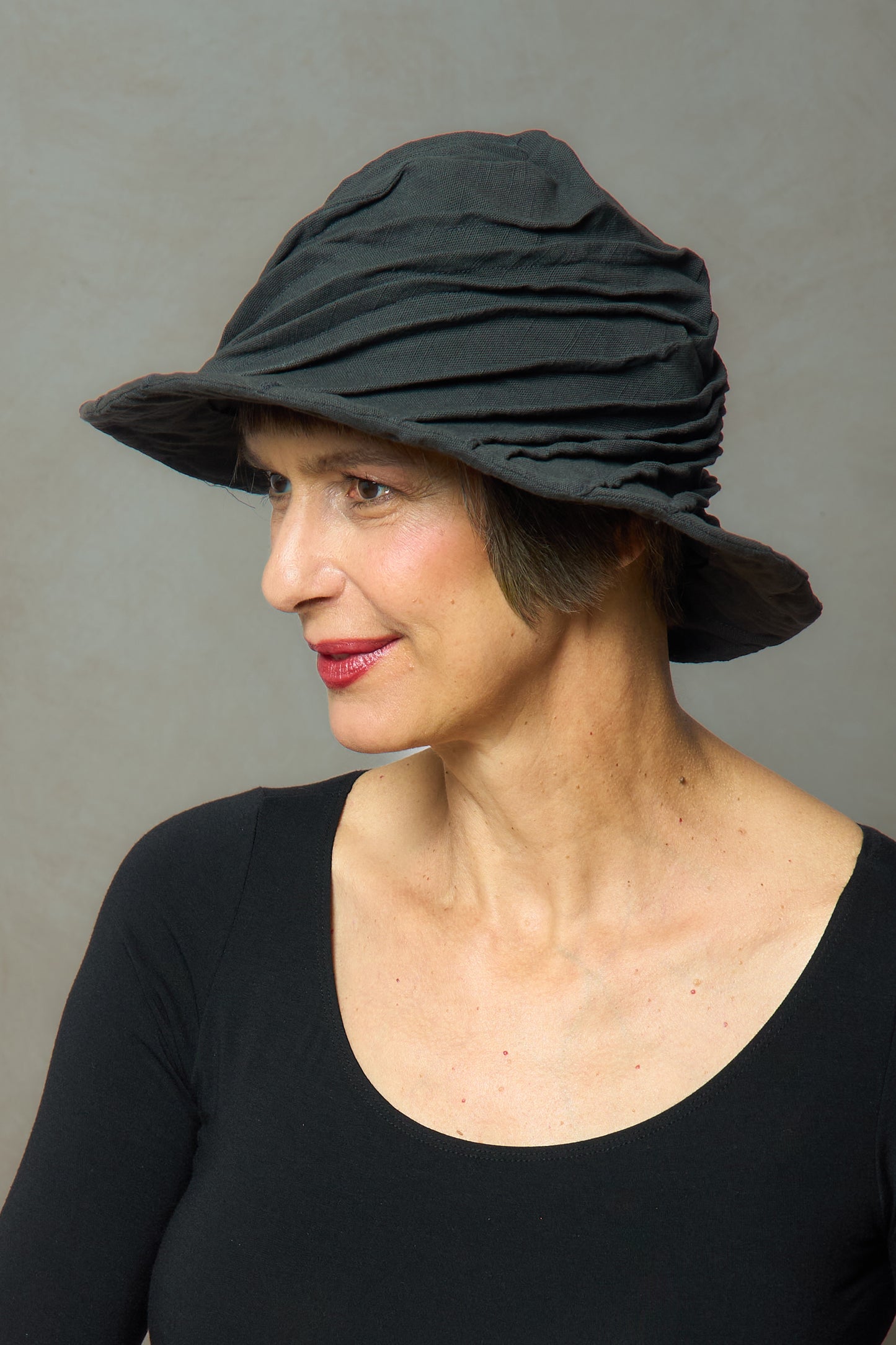 DUCK COTTON SOFT CANVAS TWIST TUCKED BRIM HAT - du1886-blk -