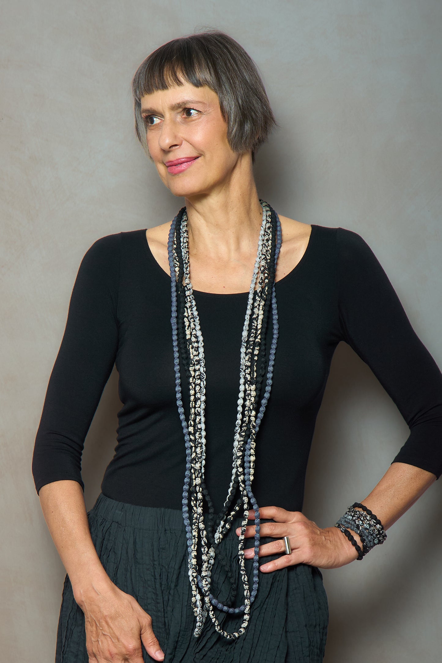 VINTAGE SILK KANTHA 5 STRAND NECKLACE - sv2730-blk -