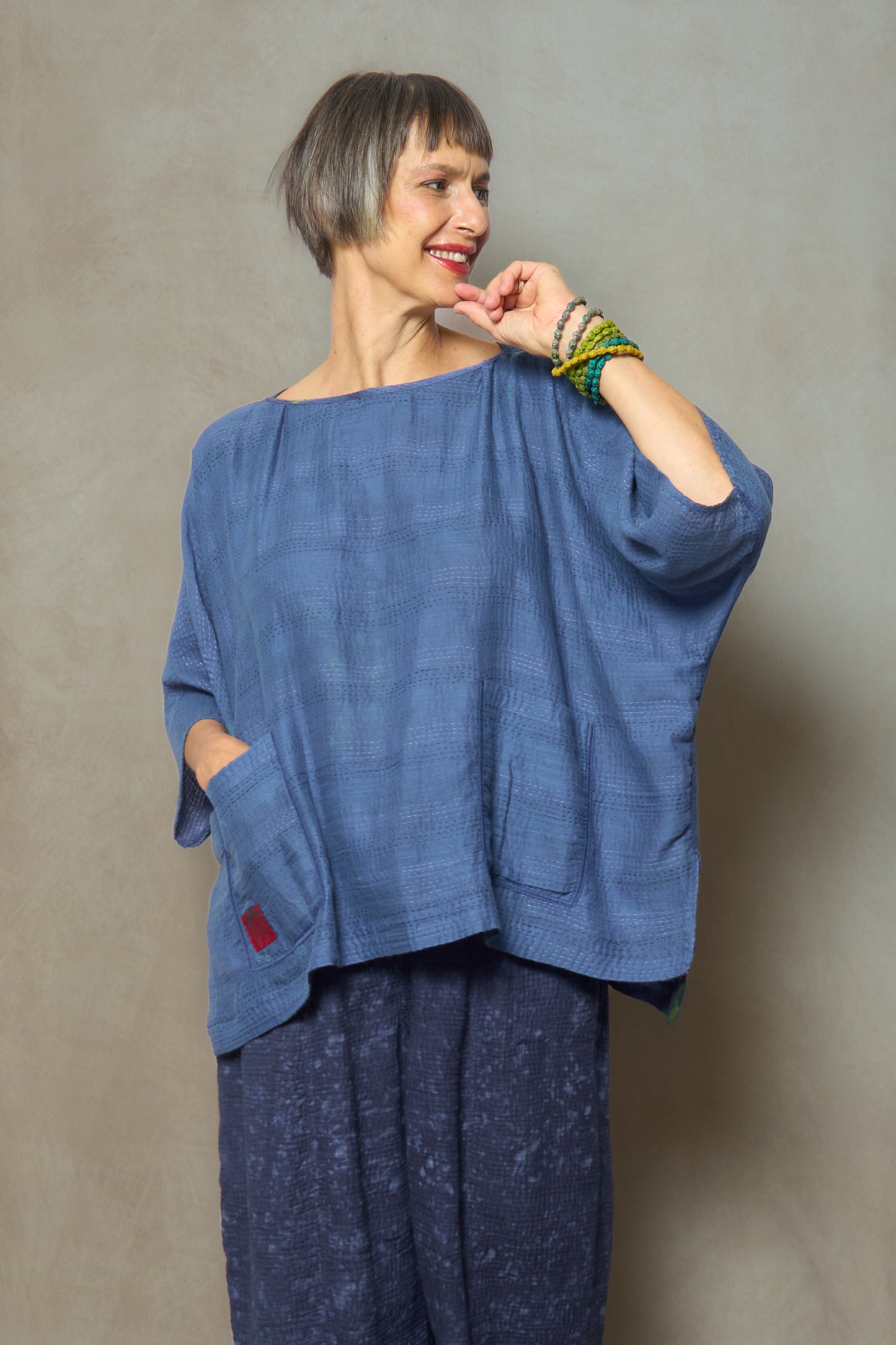 CLOUD TIE DYE FLORAL KANTHA BOAT NECK DOLMAN TOP - uf2t100-blu -