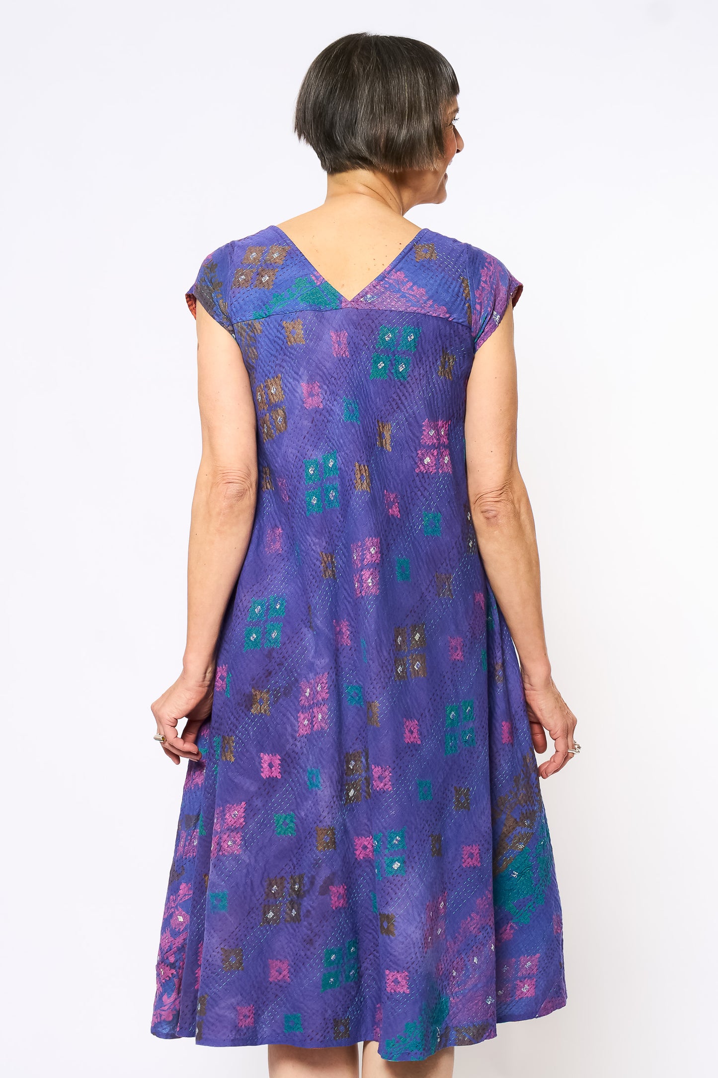 VINTAGE COTTON KANTHA CAP SLV. FLARE DRESS - cv2425-0020m -