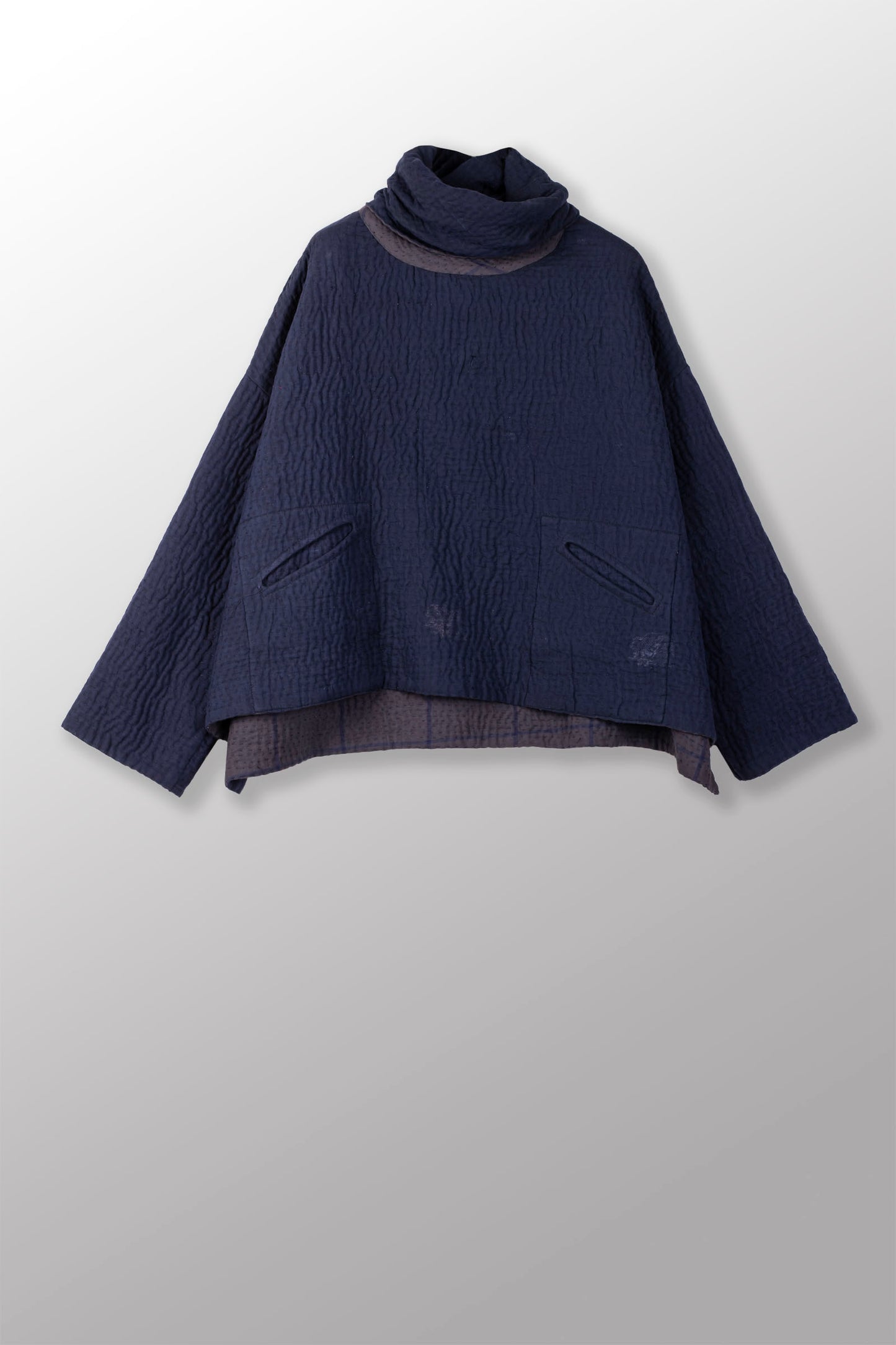 QUILTED VINTAGE COTTON WITH FLANNEL KANTHA NEW COWL NECK PONCHO - fq5083-blu -