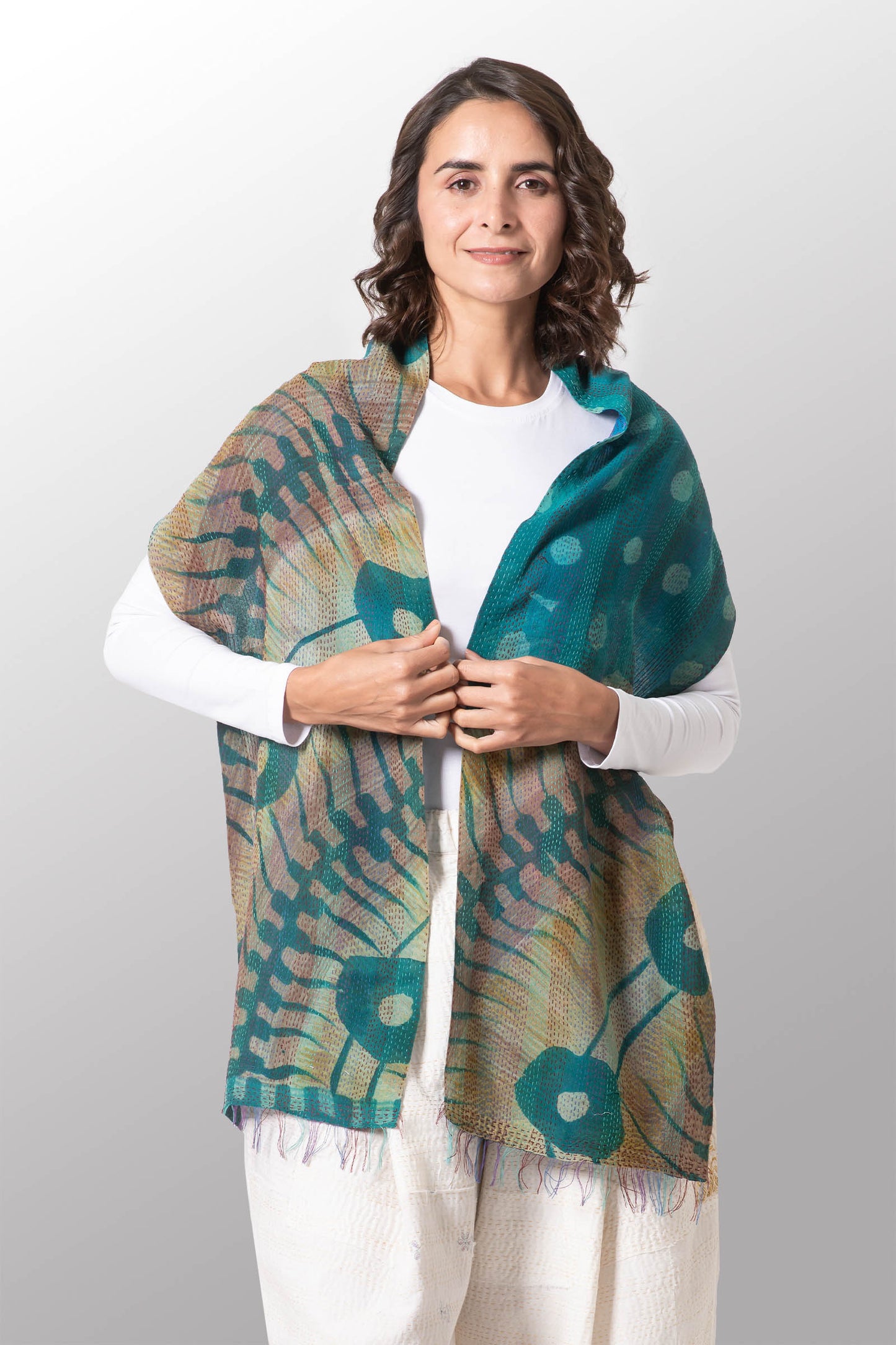 GEORGETTE VINTAGE SILK PATCH KANTHA SCARF SHORT - gs2805-tel -