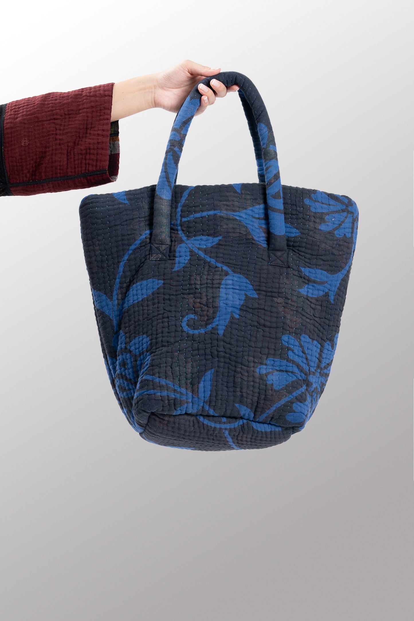 Quilted Over Dye Cotton Kantha Bucket Tote - mm-oq5867-cblu006a -