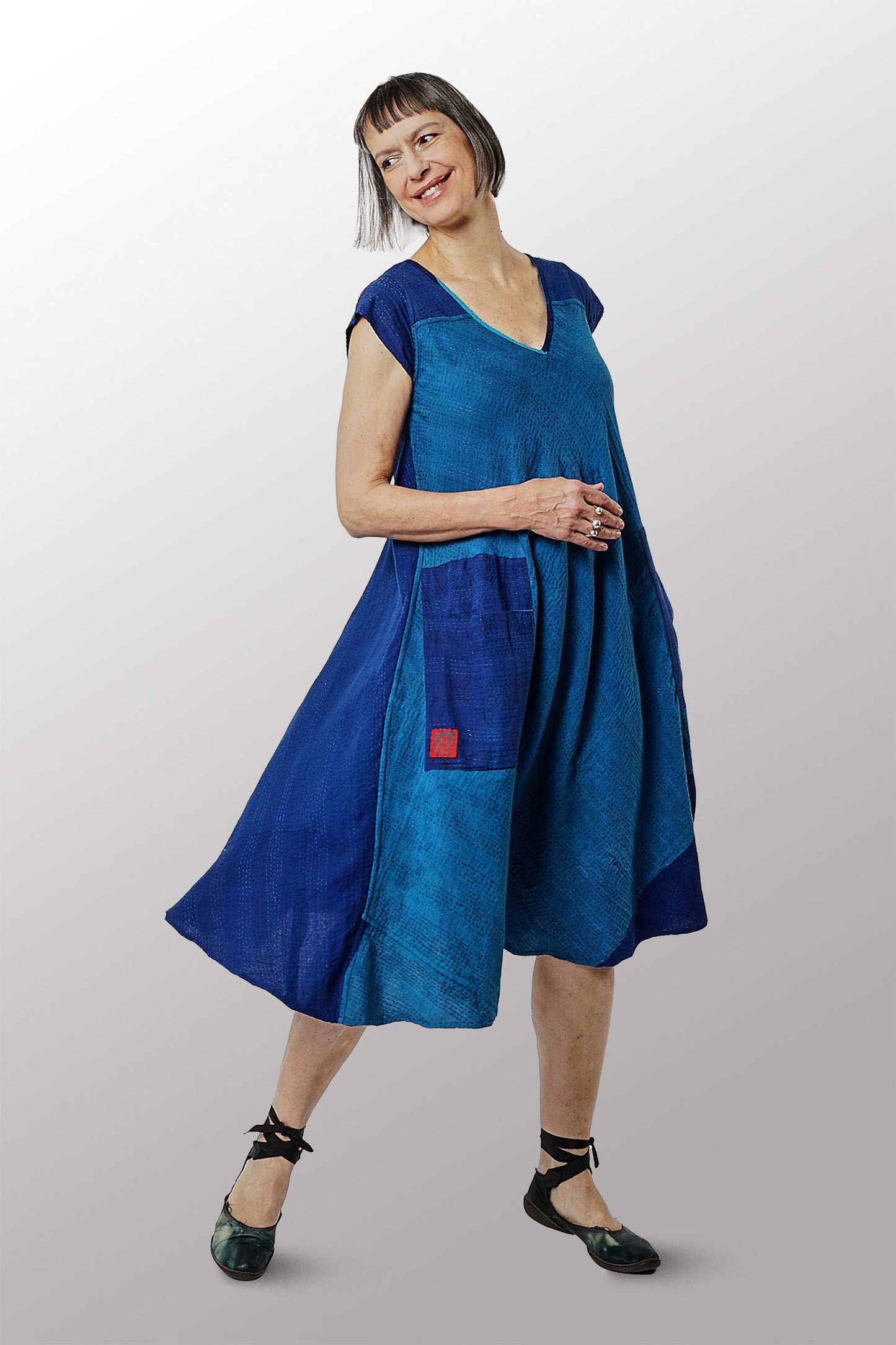 COTTON SILK SW PATCH OMBRE KANTHA CAP SLV. FLARE DRESS - wo2425-blu -